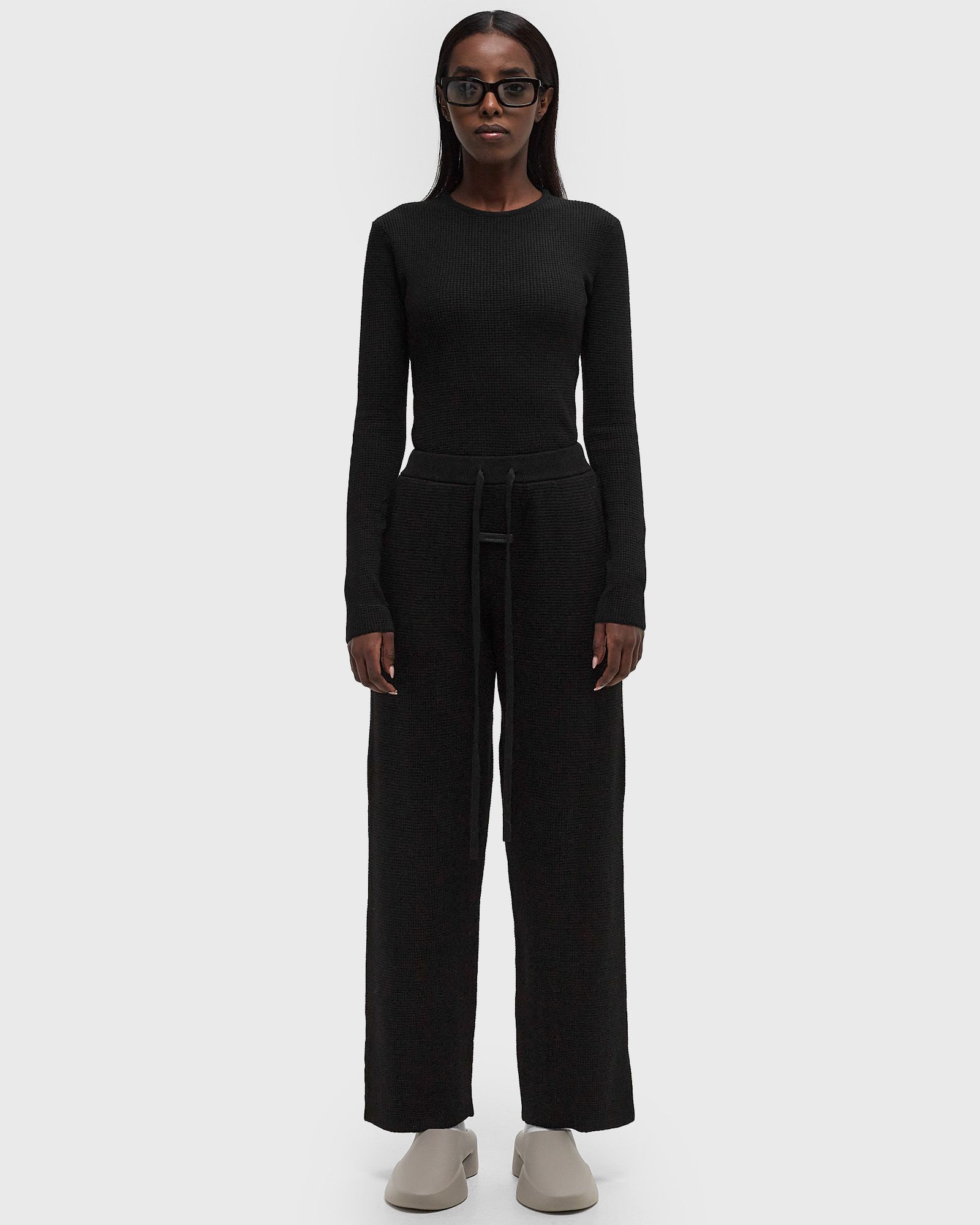 WAFFLE FITTED LONG SLEEVE SWEATER