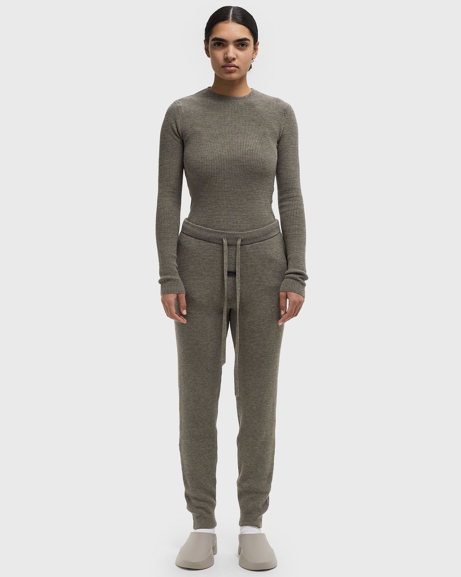 WAFFLE FITTED LONG SLEEVE SWEATER