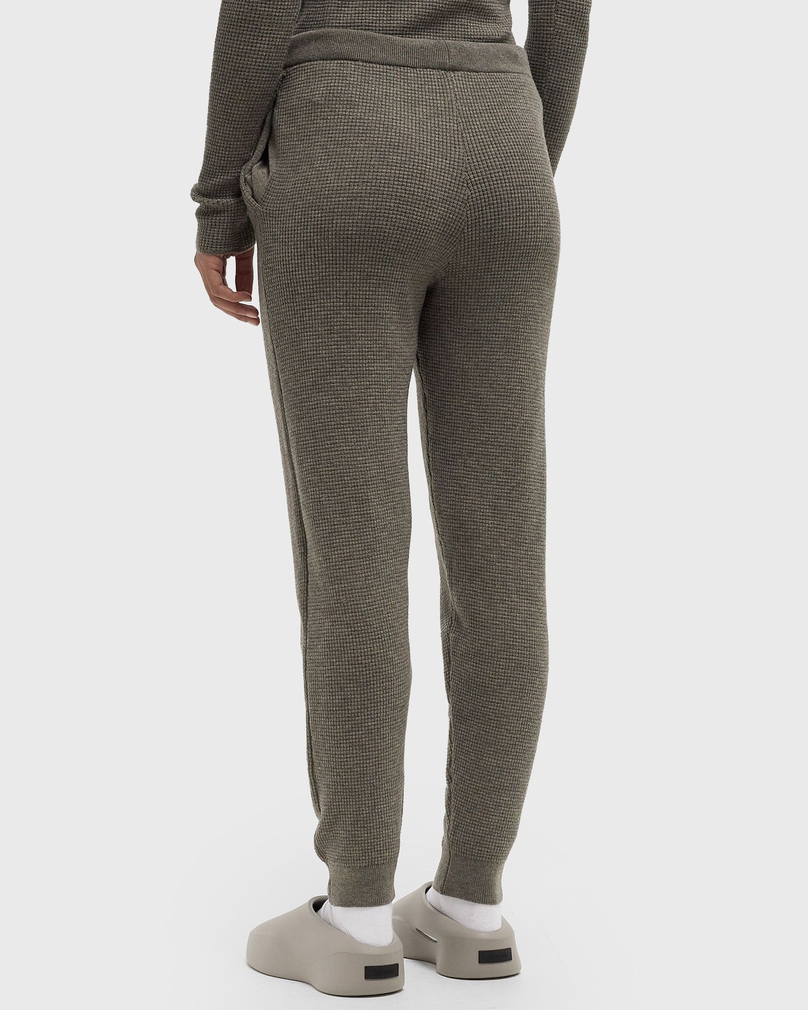 WAFFLE FITTED SWEATPANT