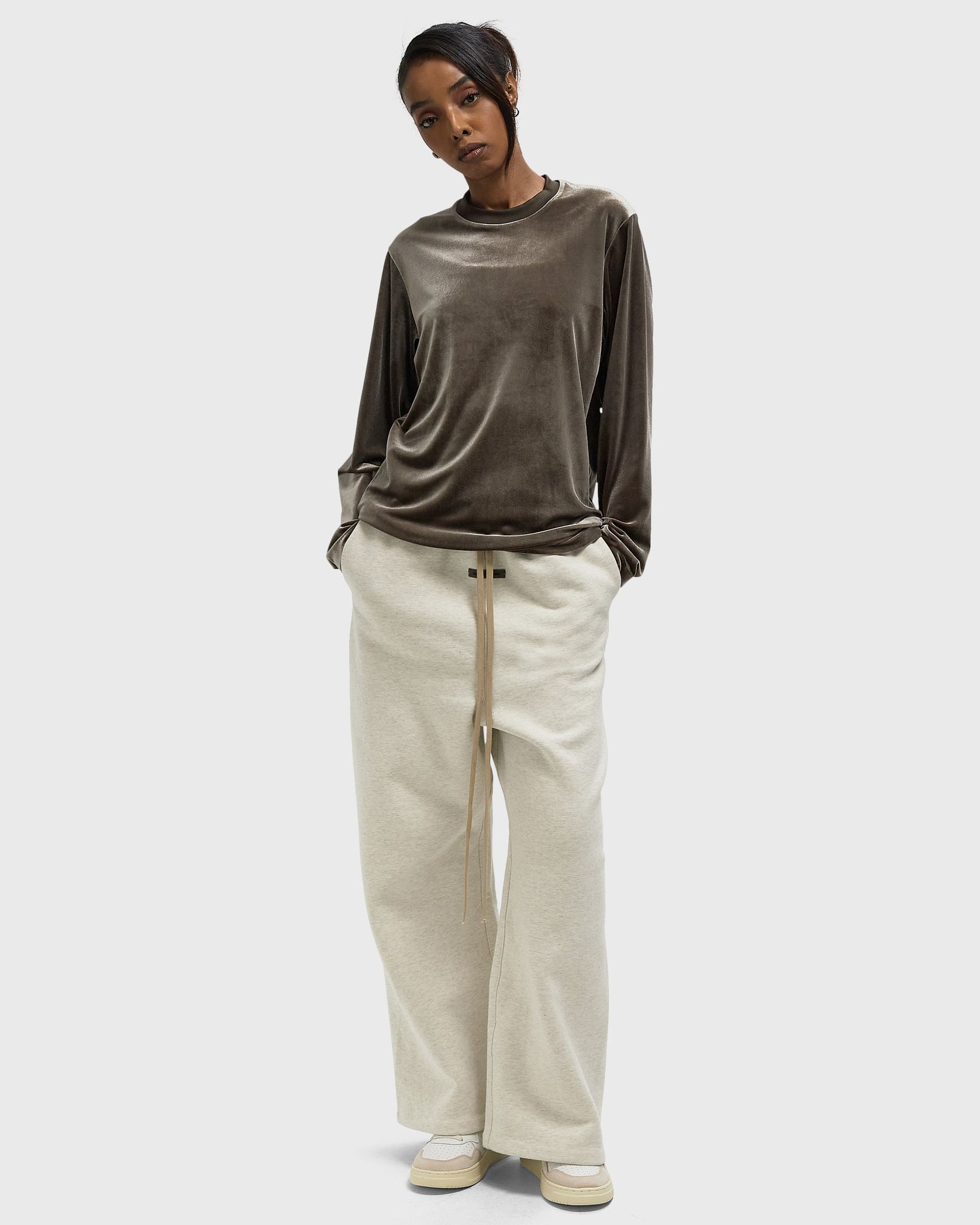 WMNS CLASSIC LONG SLEEVE TEE