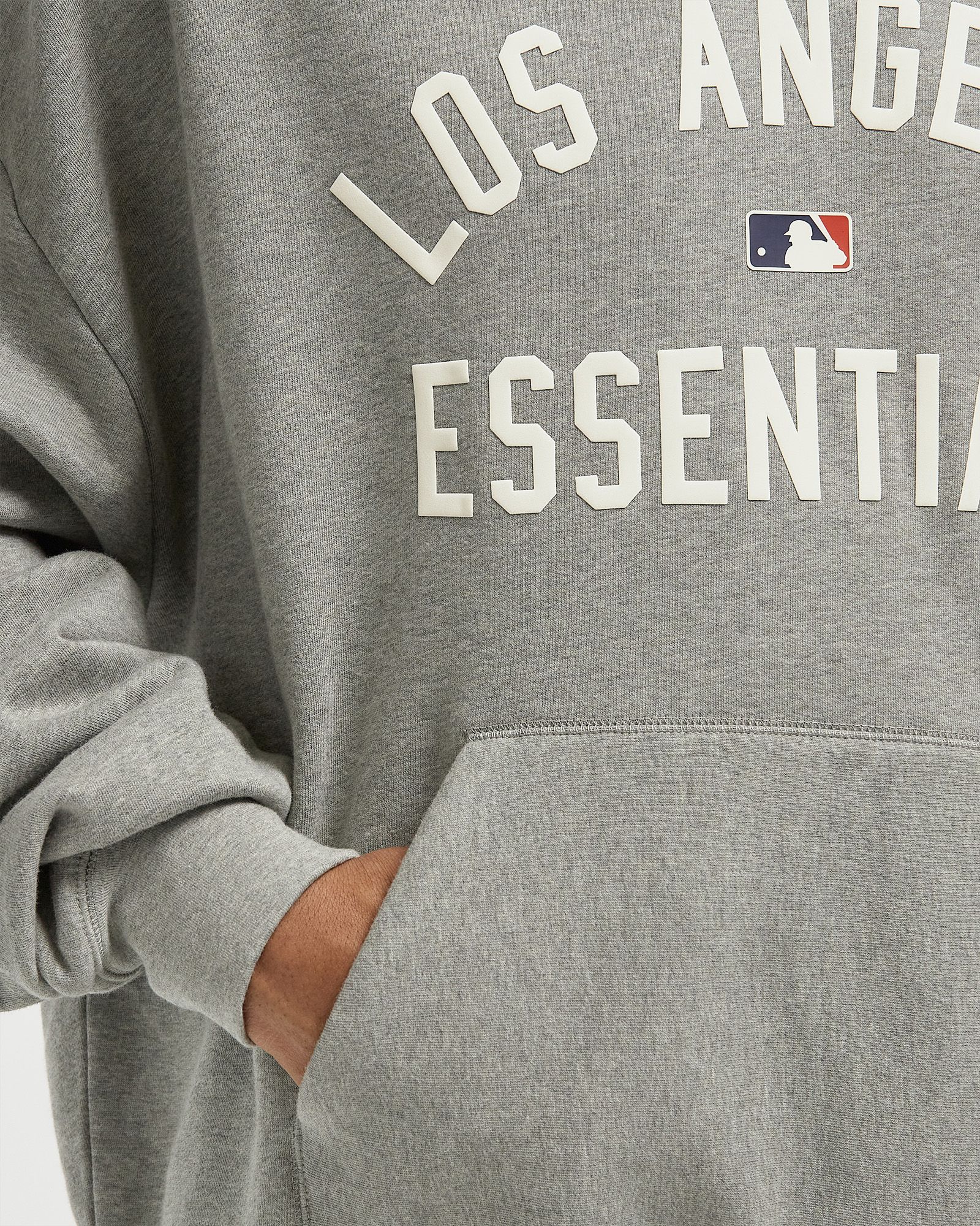 DODGERS SPORT FIT PULLOVER HOODIE