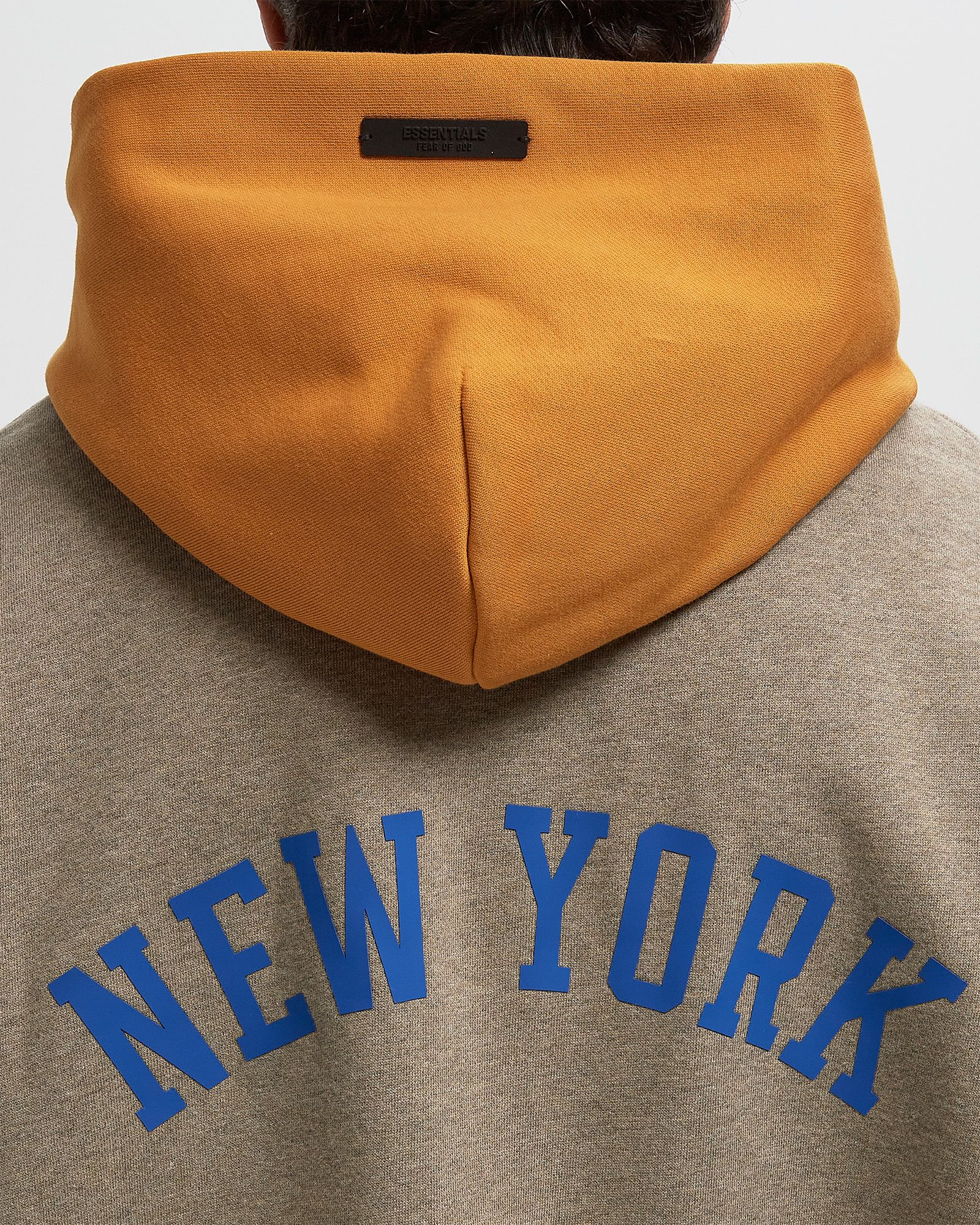 KNICKS SPORTS FIT HOODIE