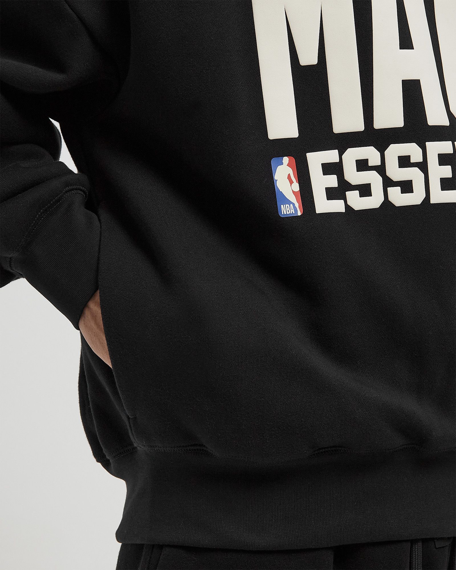 MAGIC SPORTS FIT HOODIE