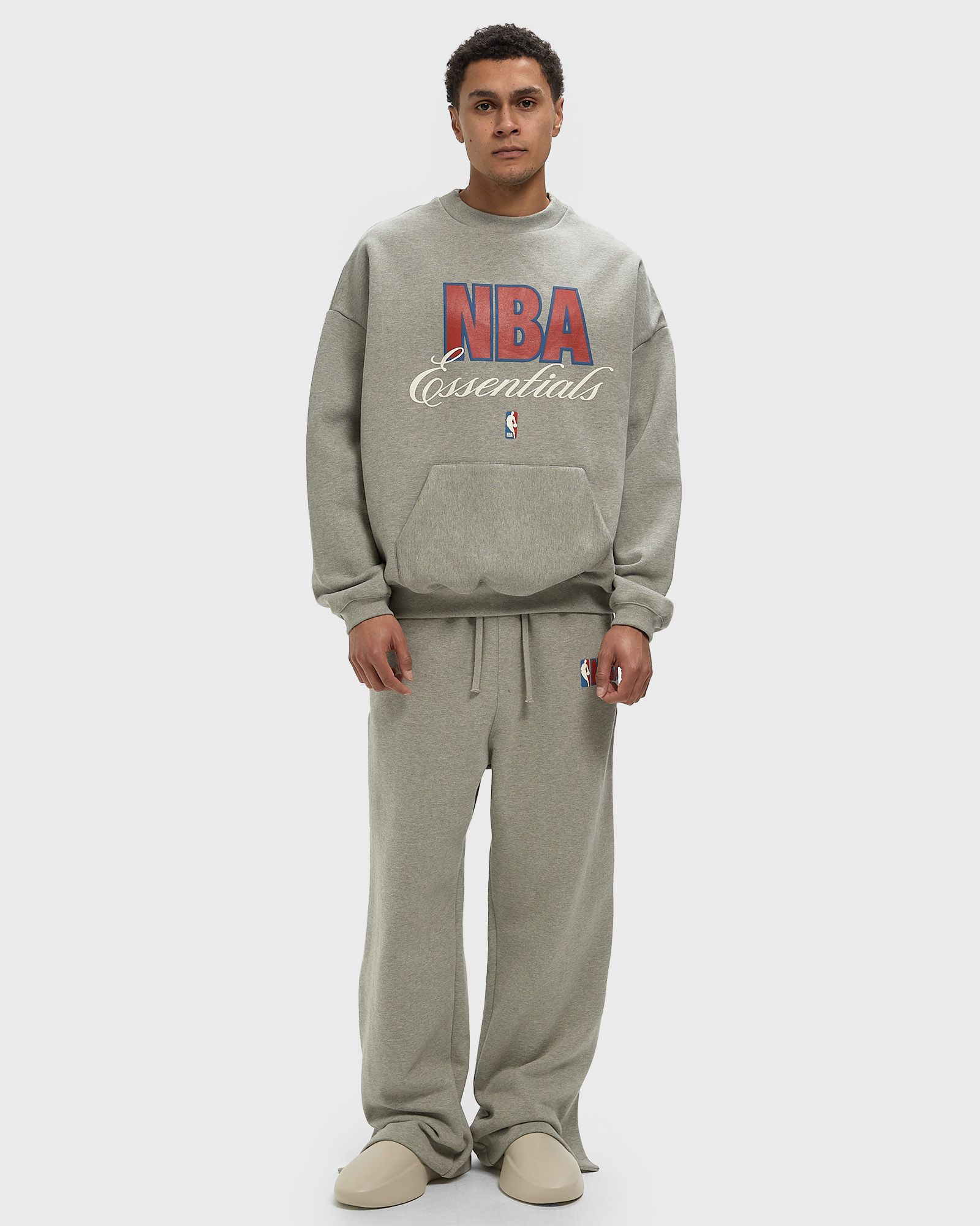NBA 90'S CREWNECK SWEATSHIRT