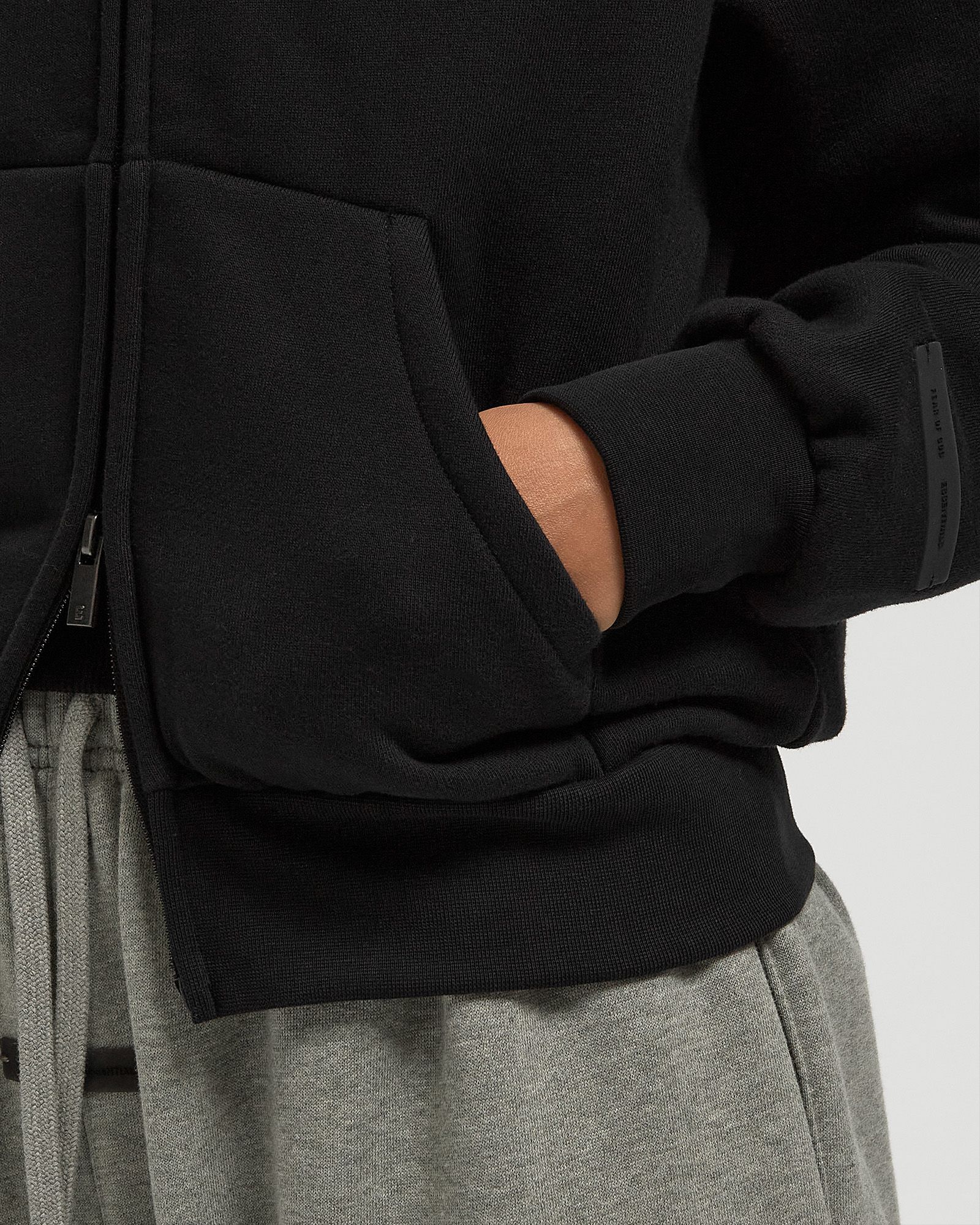 WMNS CLASSIC FIT ZIP-UP HOODIE