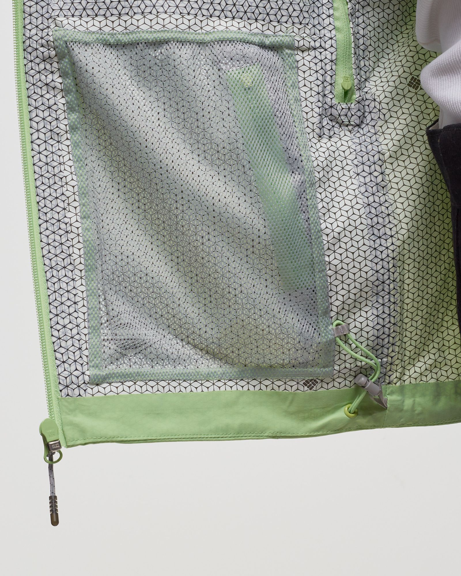 Omni-Tech™ Ampli-Dry™ Shell