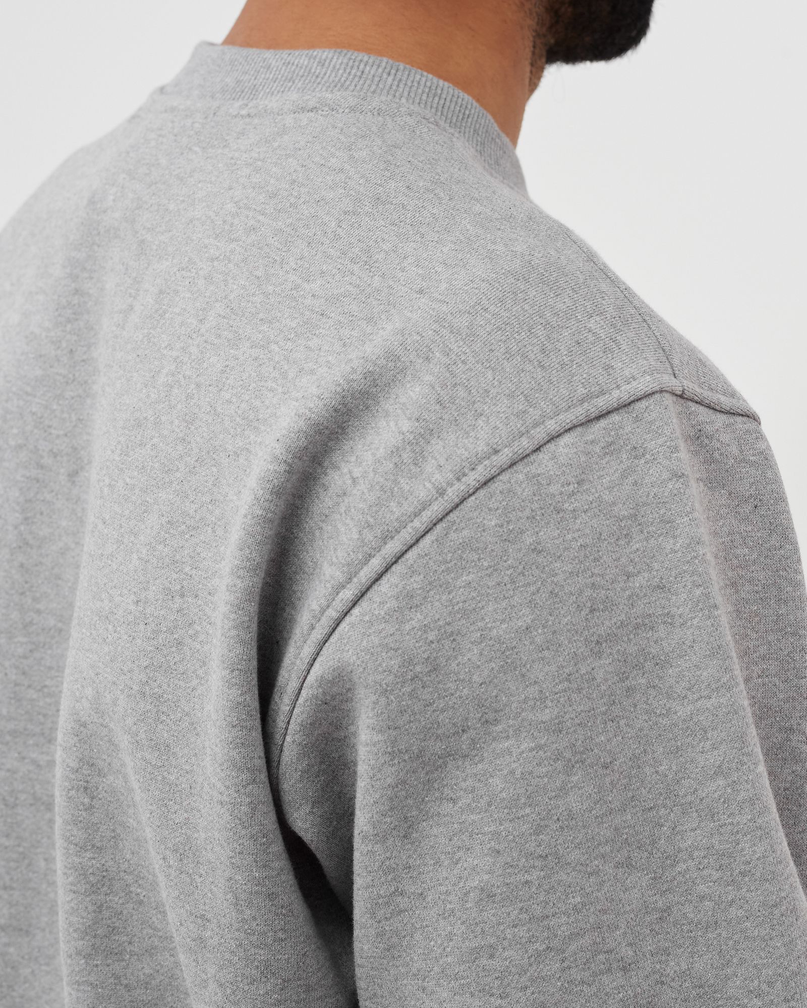 alias CREWNECK SWEATSHIRT