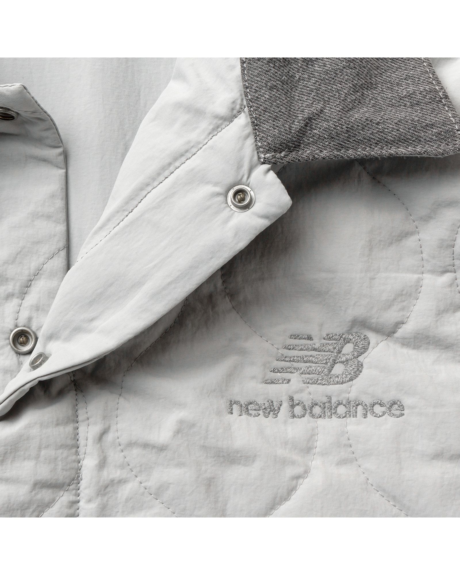 LEVIS X NEW BALANCE REVERSIBLE TRUCKER JACKET