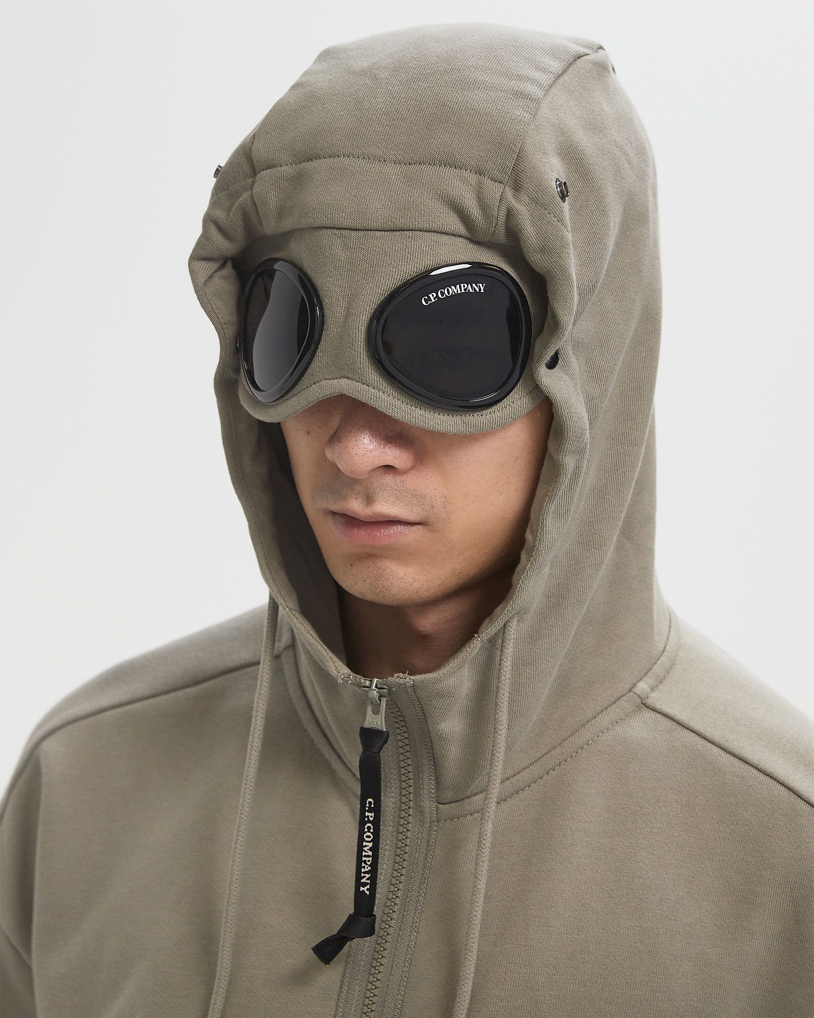 SWEATSHIRTS - HOODED OPEN