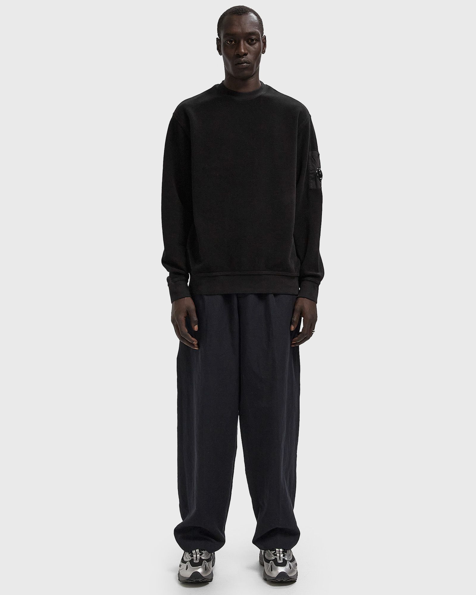 SWEATSHIRTS - CREW NECK