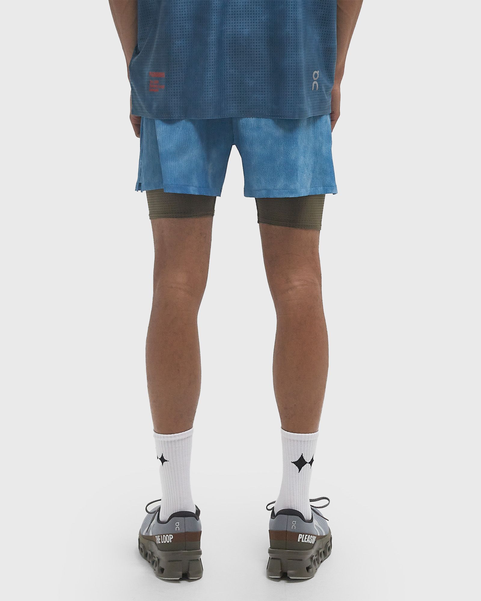 ON x Pleasures x The Loop Shorts Blue | BSTN Store