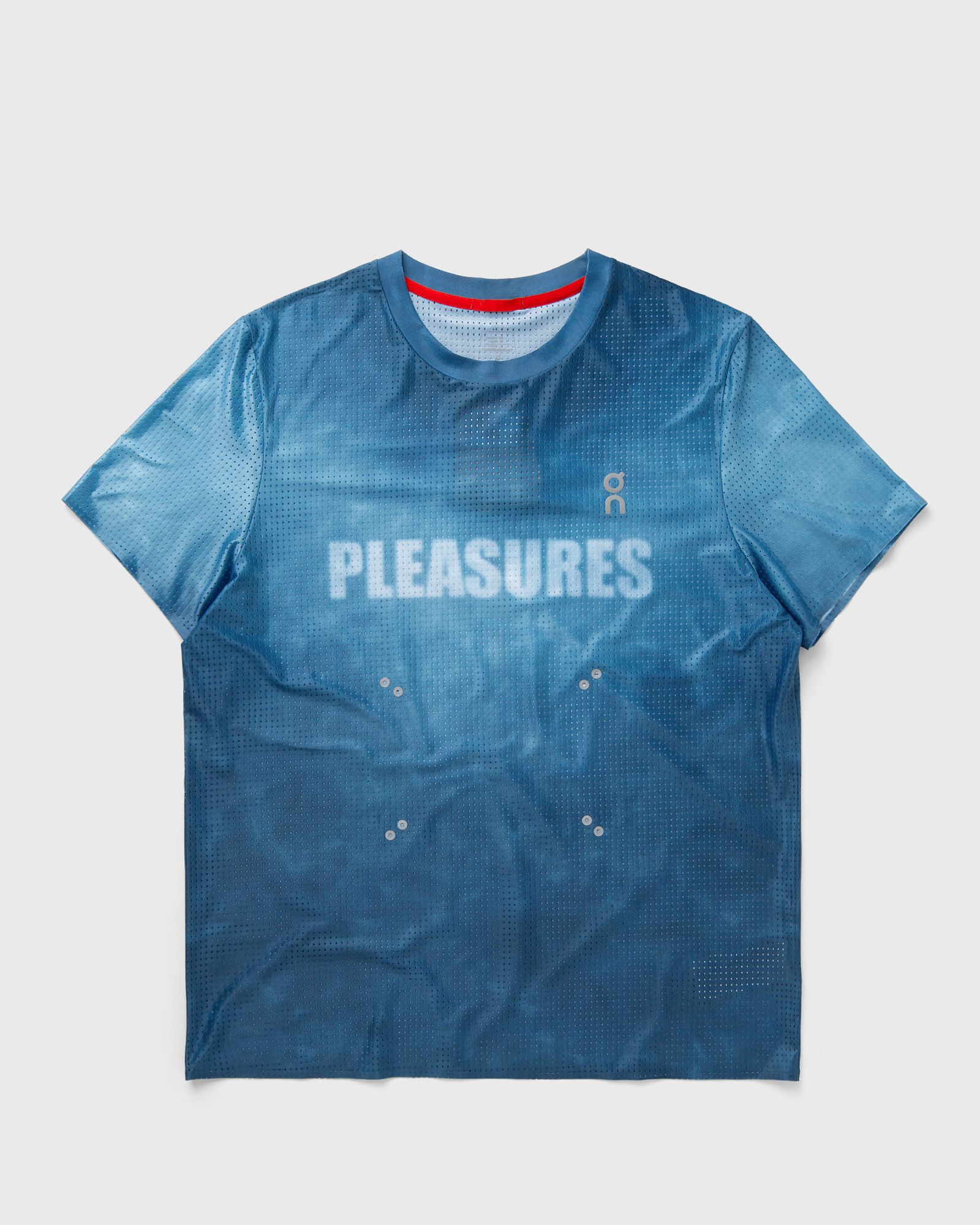 x Pleasures x The Loop Pace-Tee 