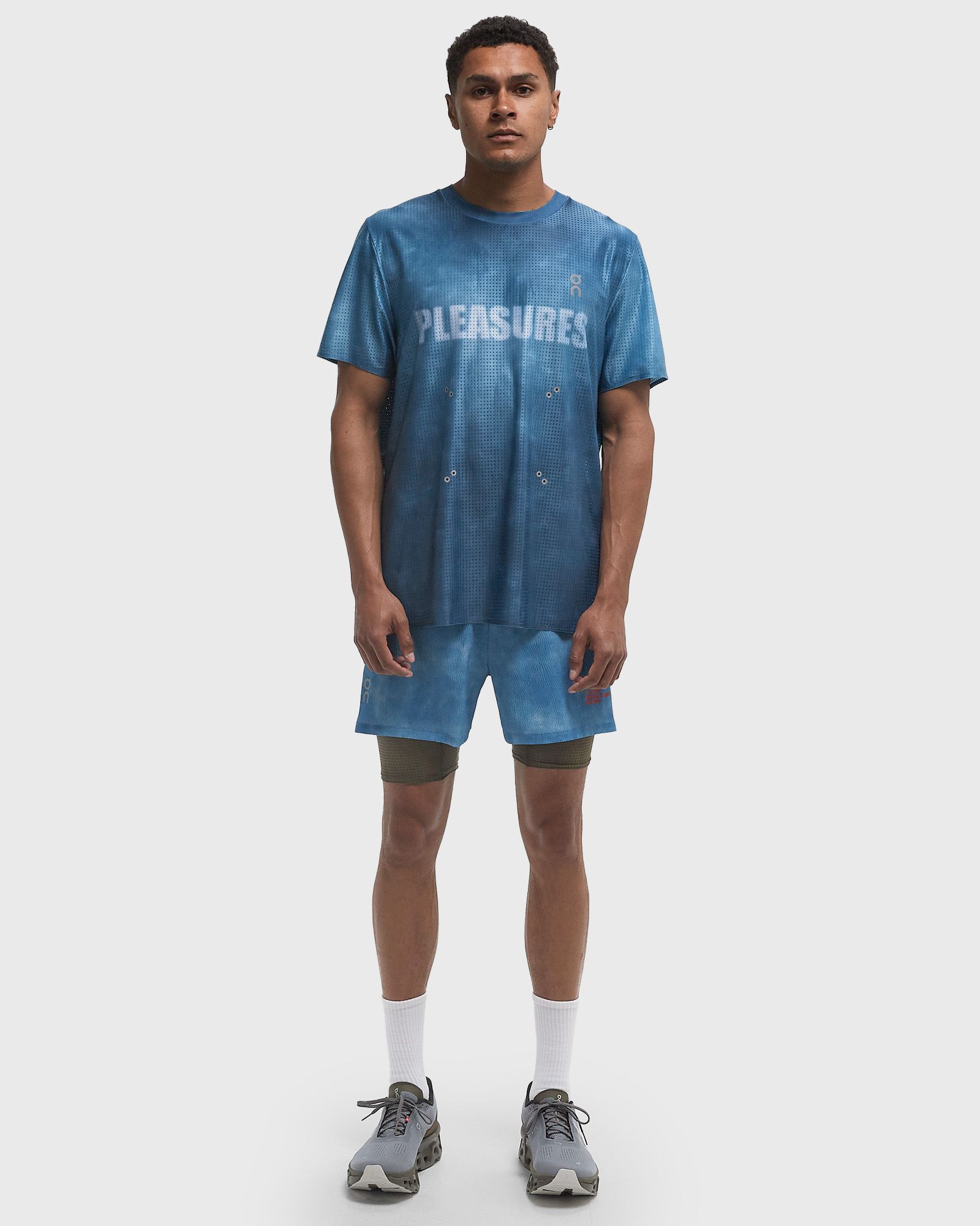 x Pleasures x The Loop Pace-Tee 