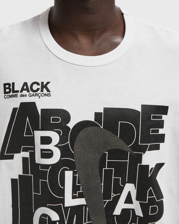 x NIKE TEE