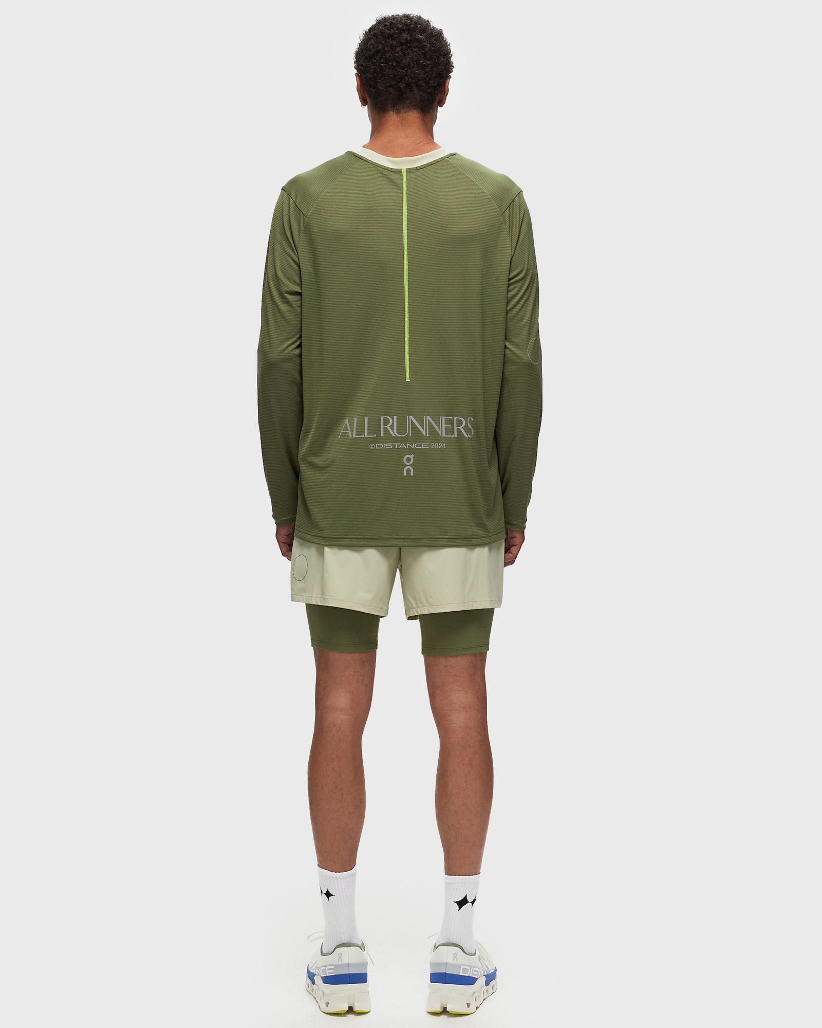 Pace Long-T x DISTANCE