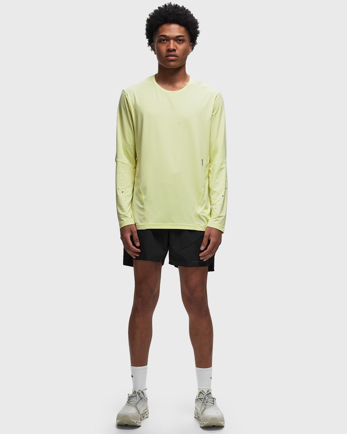 on　オン　Running Long-T PAF Running Long-T PAF | Beige & Undyed | On Indonesia