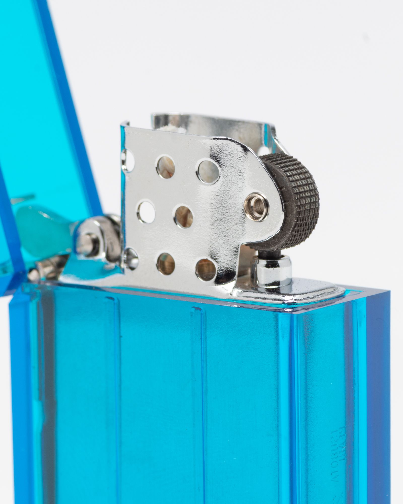 Hard-edge Petrol Lighter