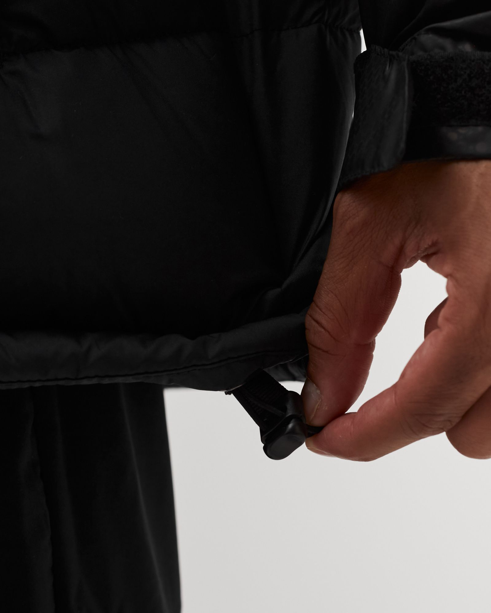 High Divide™ Black Dot™ Jacket