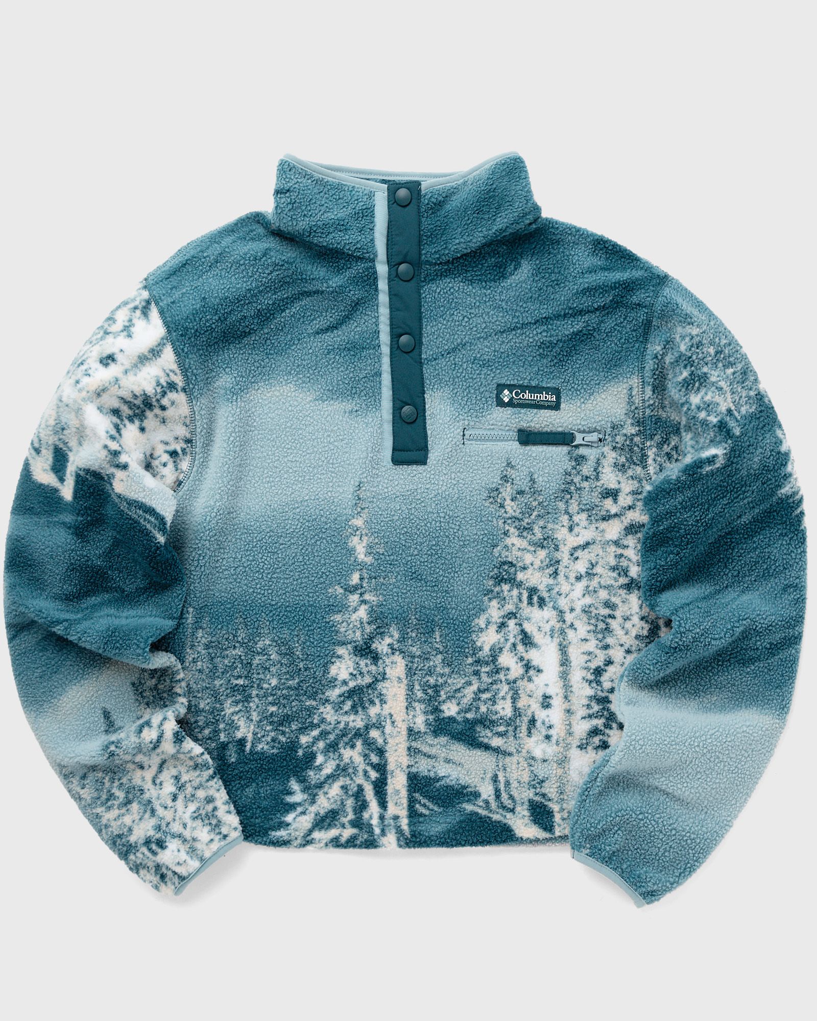 Helvetia Cropped Half Snap