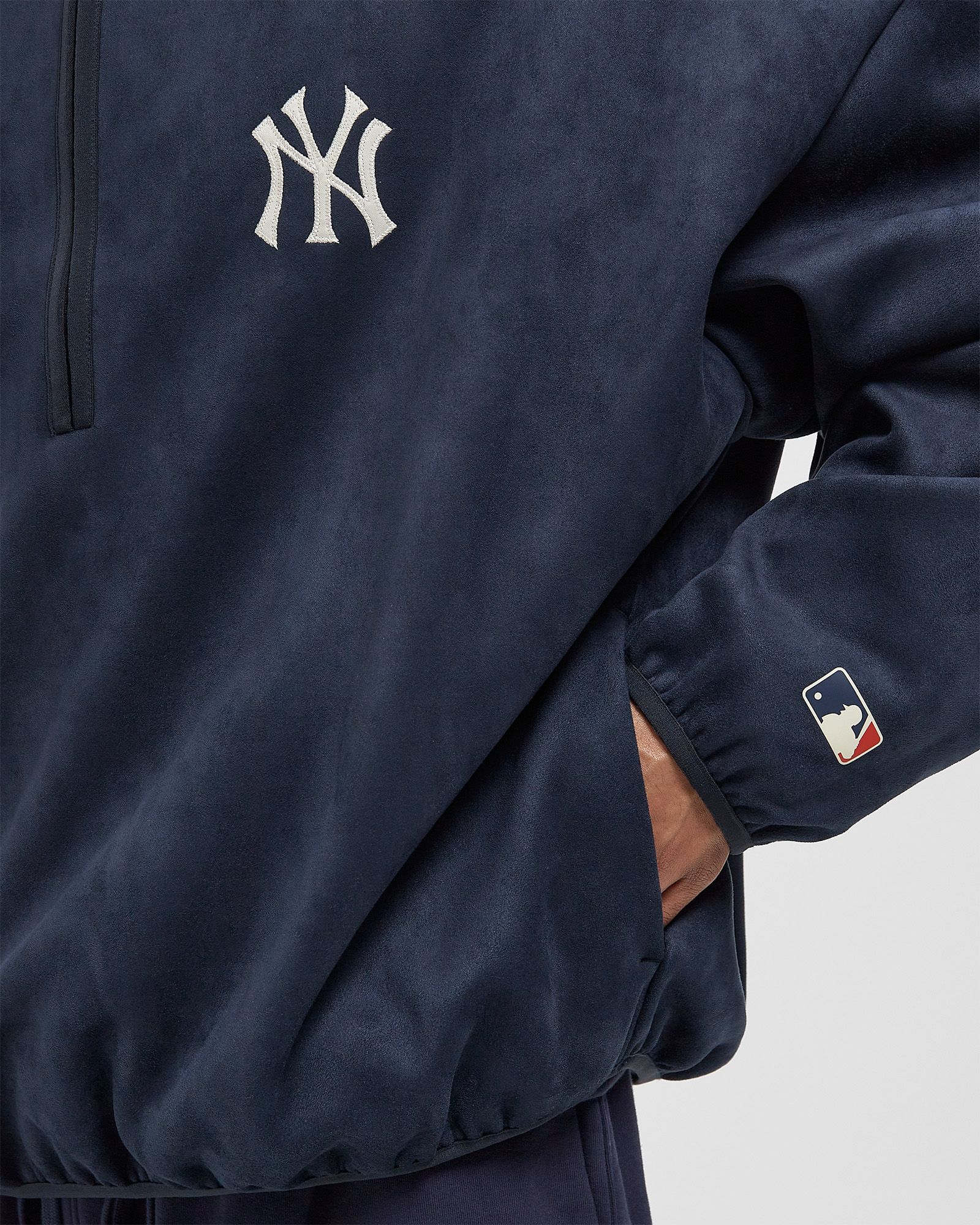 YANKEES MODERN HALF ZIP