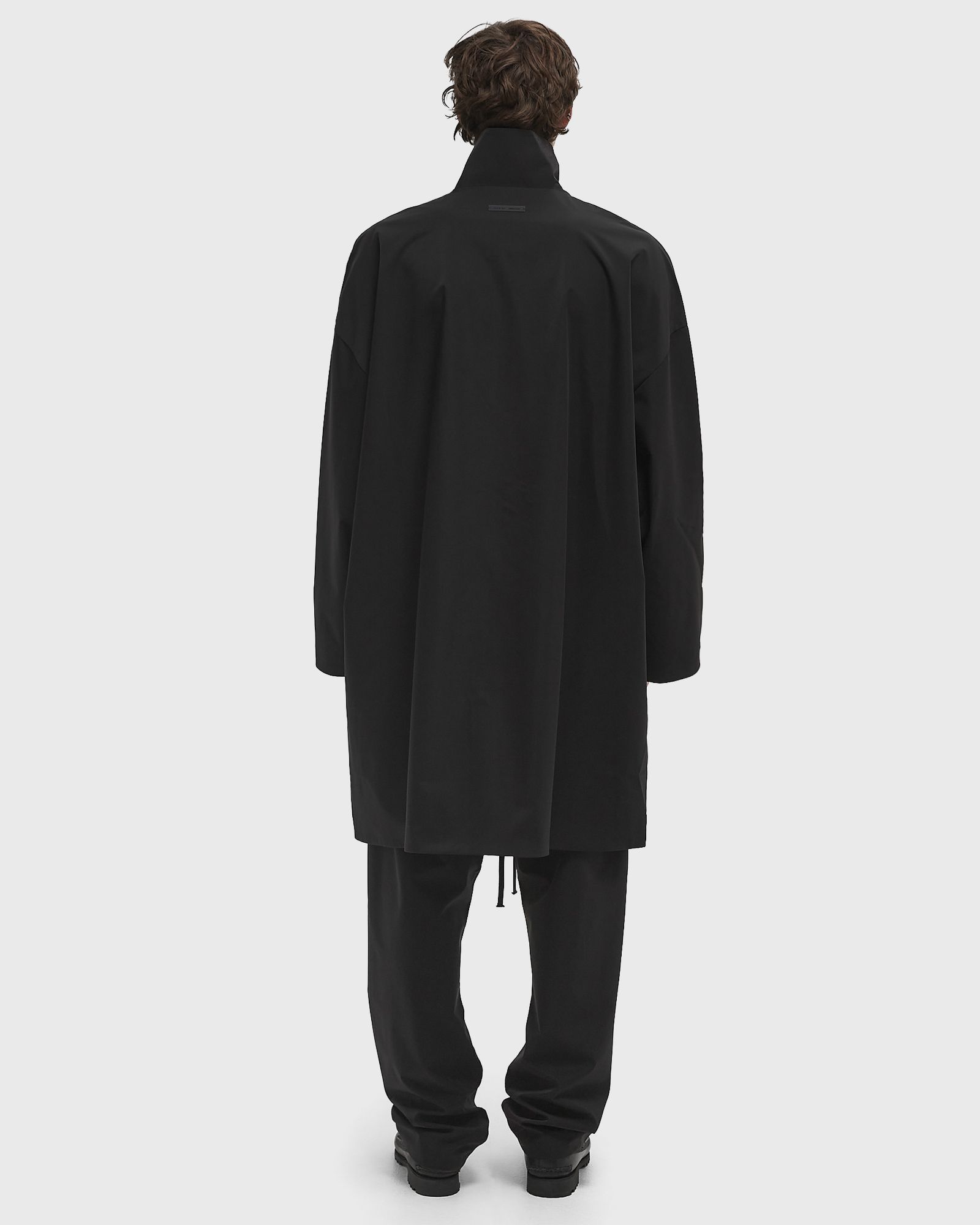 SPORTY NYLON HIGH NECK JACKET