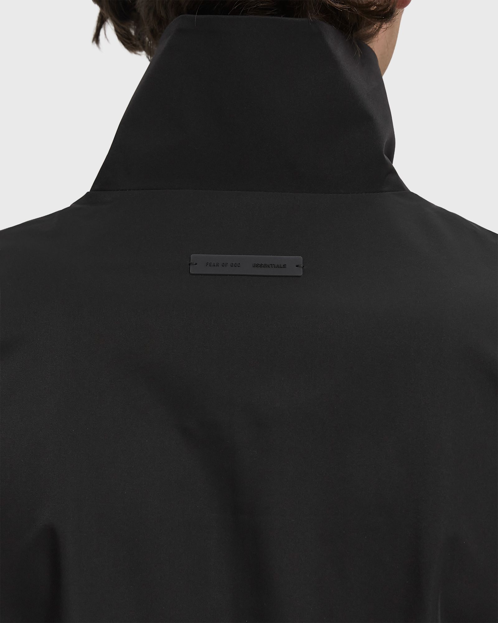 SPORTY NYLON HIGH NECK JACKET