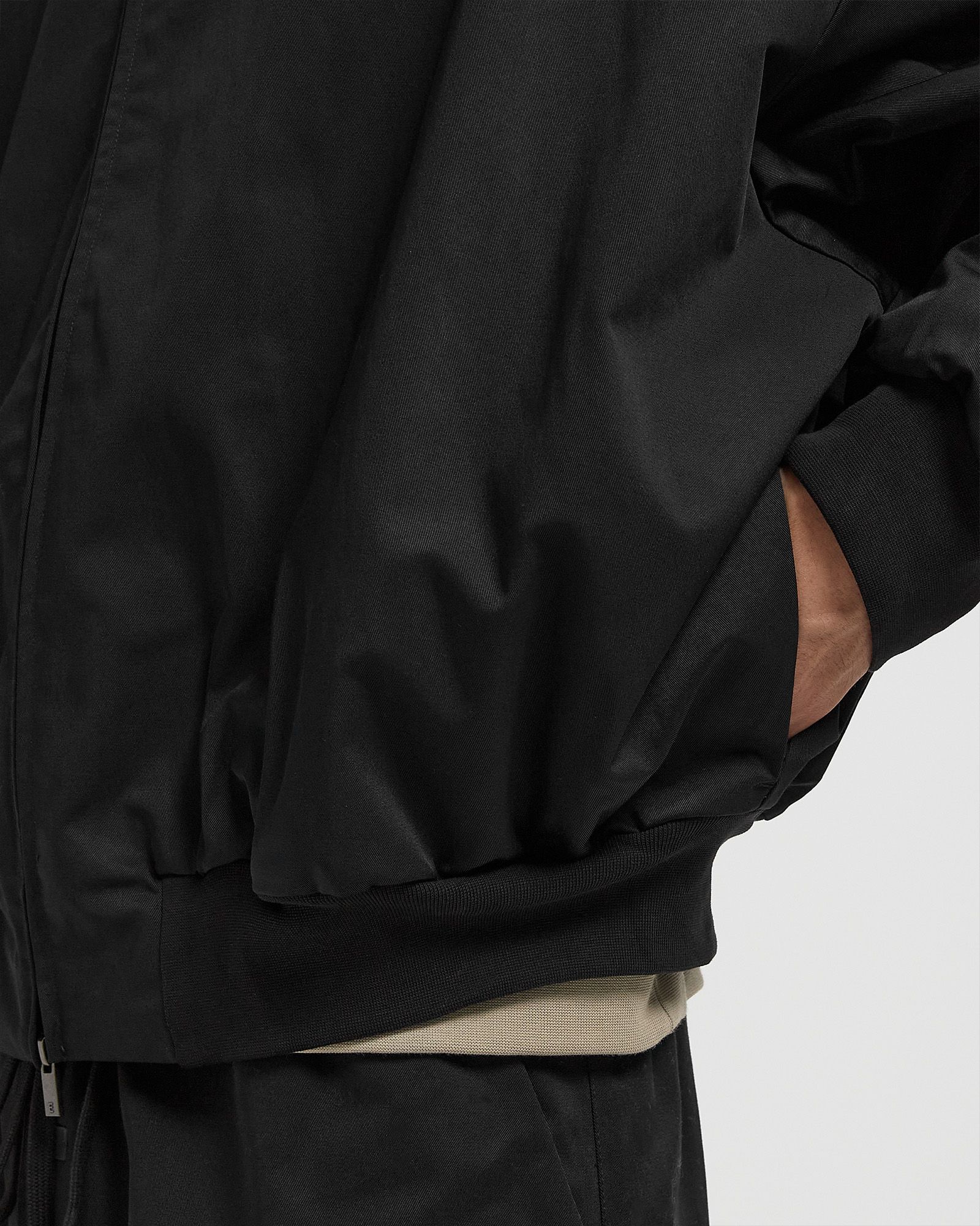トップス ESSENTIALS / POLY COTTON TWILL HOODIE Fear of God ESSENTIALS Jet Black Poly Cotton Twill Zip Up