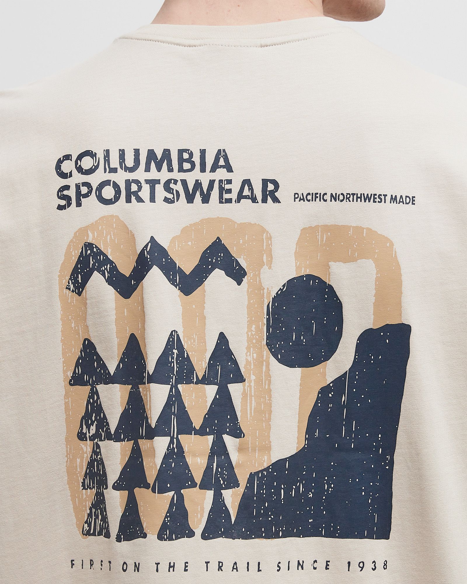 Explorers Canyon™ Back SS Tee