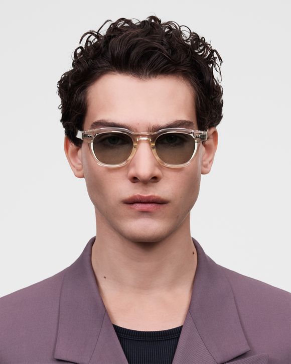 01 Photochromic