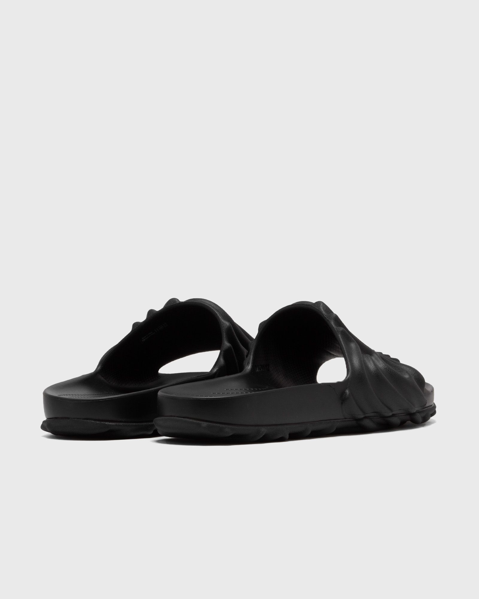 Salehe Bembury X The Pollex Slide