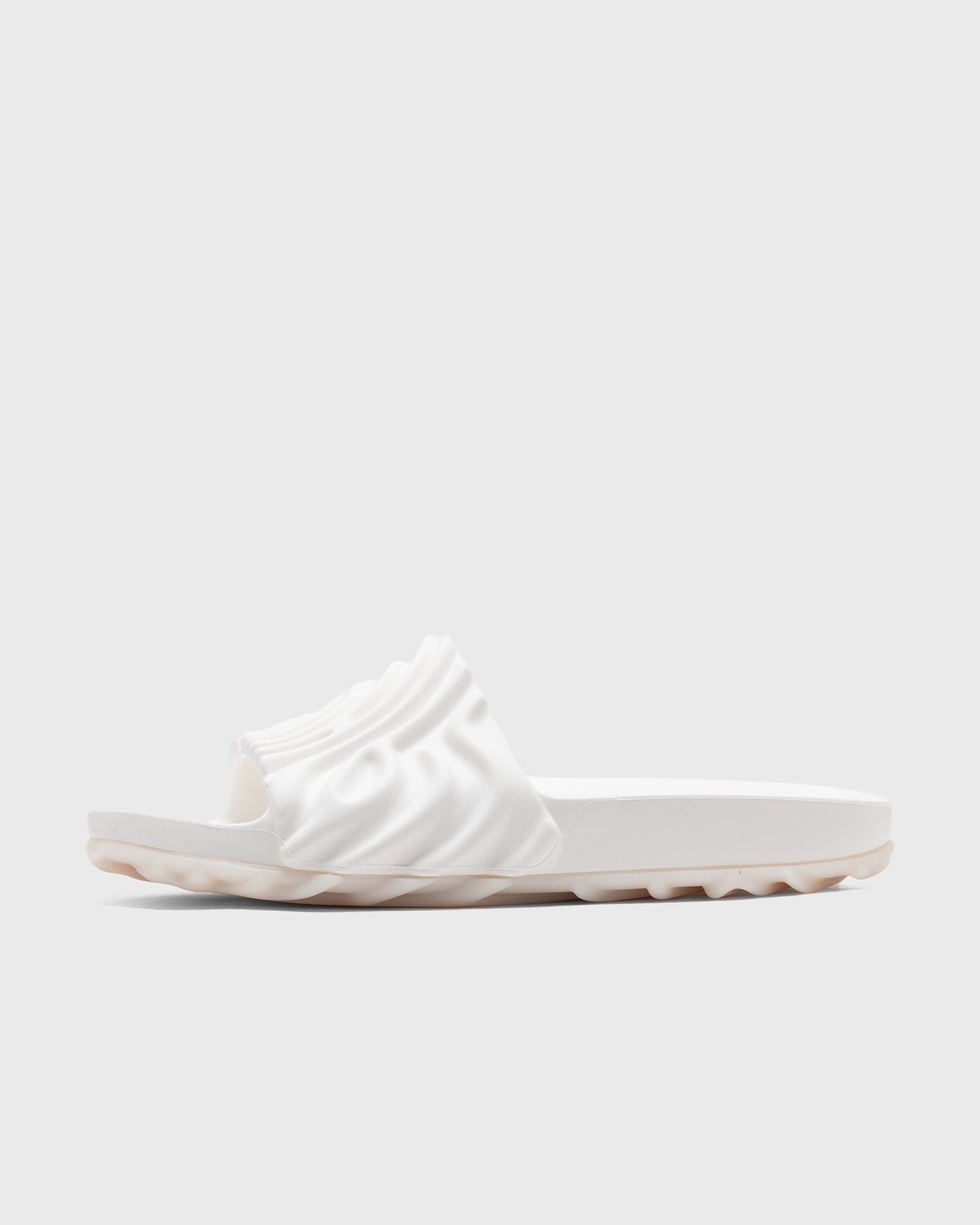 Salehe Bembury X The Pollex Slide