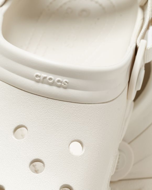 White crocs size online 7