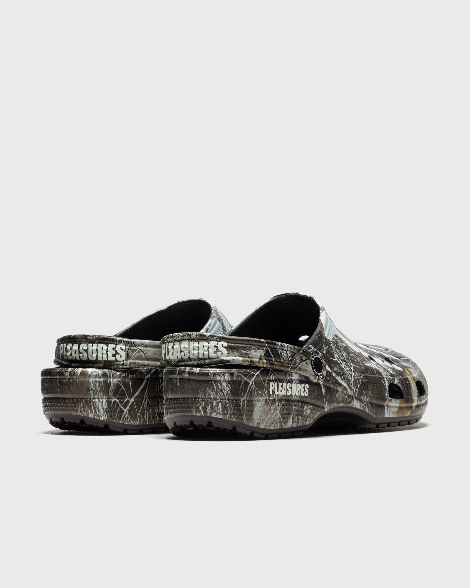 CROCS X PLEASURES CLOG