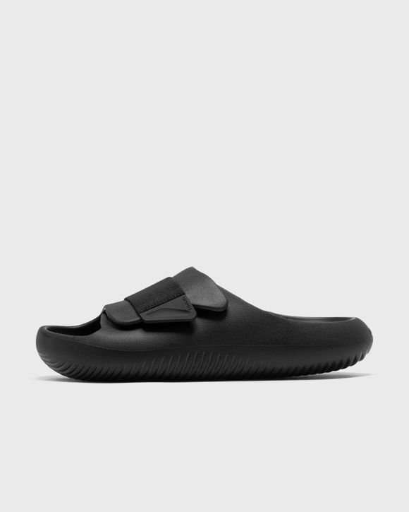 サンダル CROCS Men Sandals 209413 MELLOW LUXE REC SLIDE BLACK Black crocs Mellow Luxe Recovery Slide Black | BSTN Store