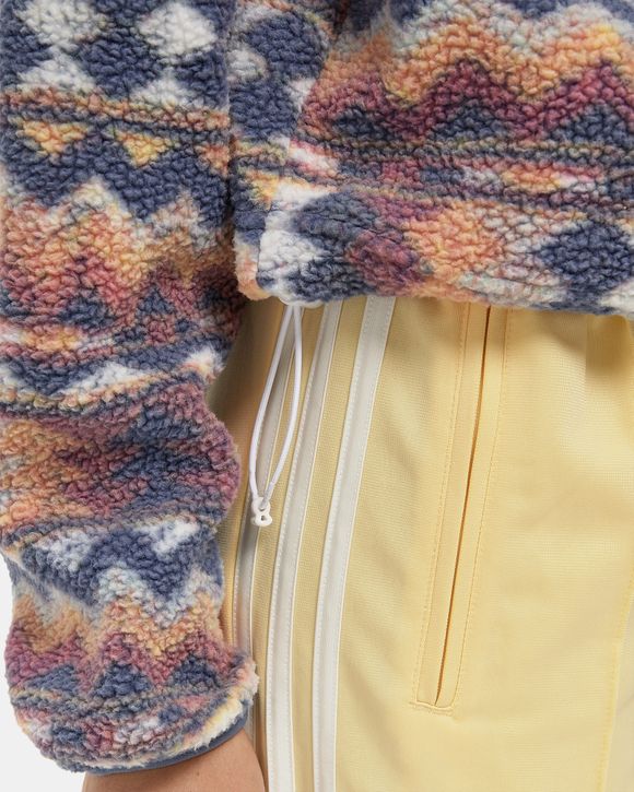 Helvetia II Printed Crop