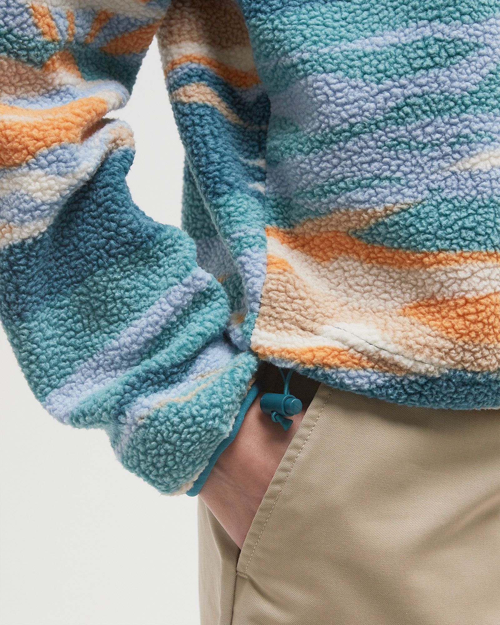 Helvetia™ II Printed Cropped Half Snap