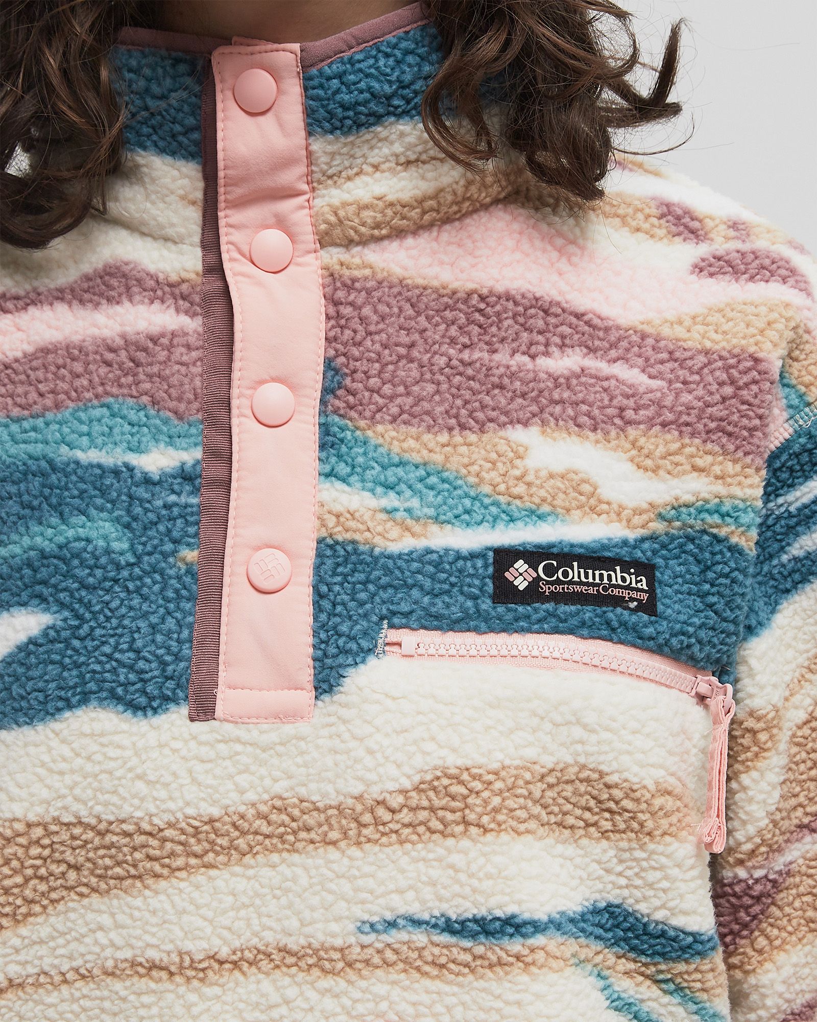 Helvetia™ II Printed Cropped Half Snap