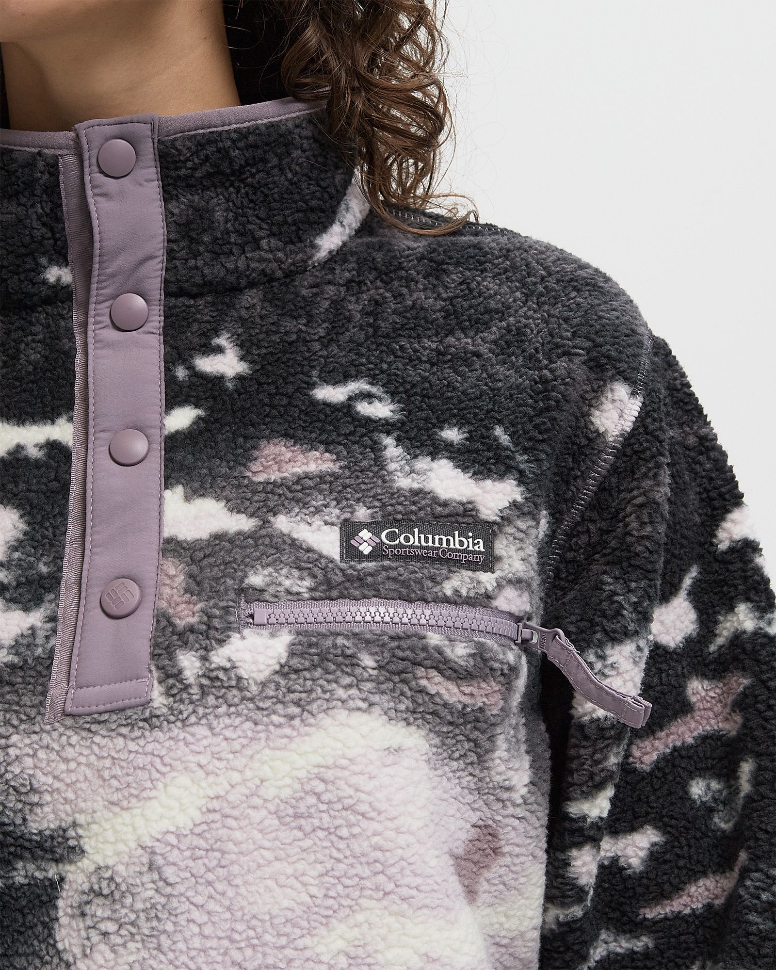 Helvetia™ II Printed Cropped Half Snap