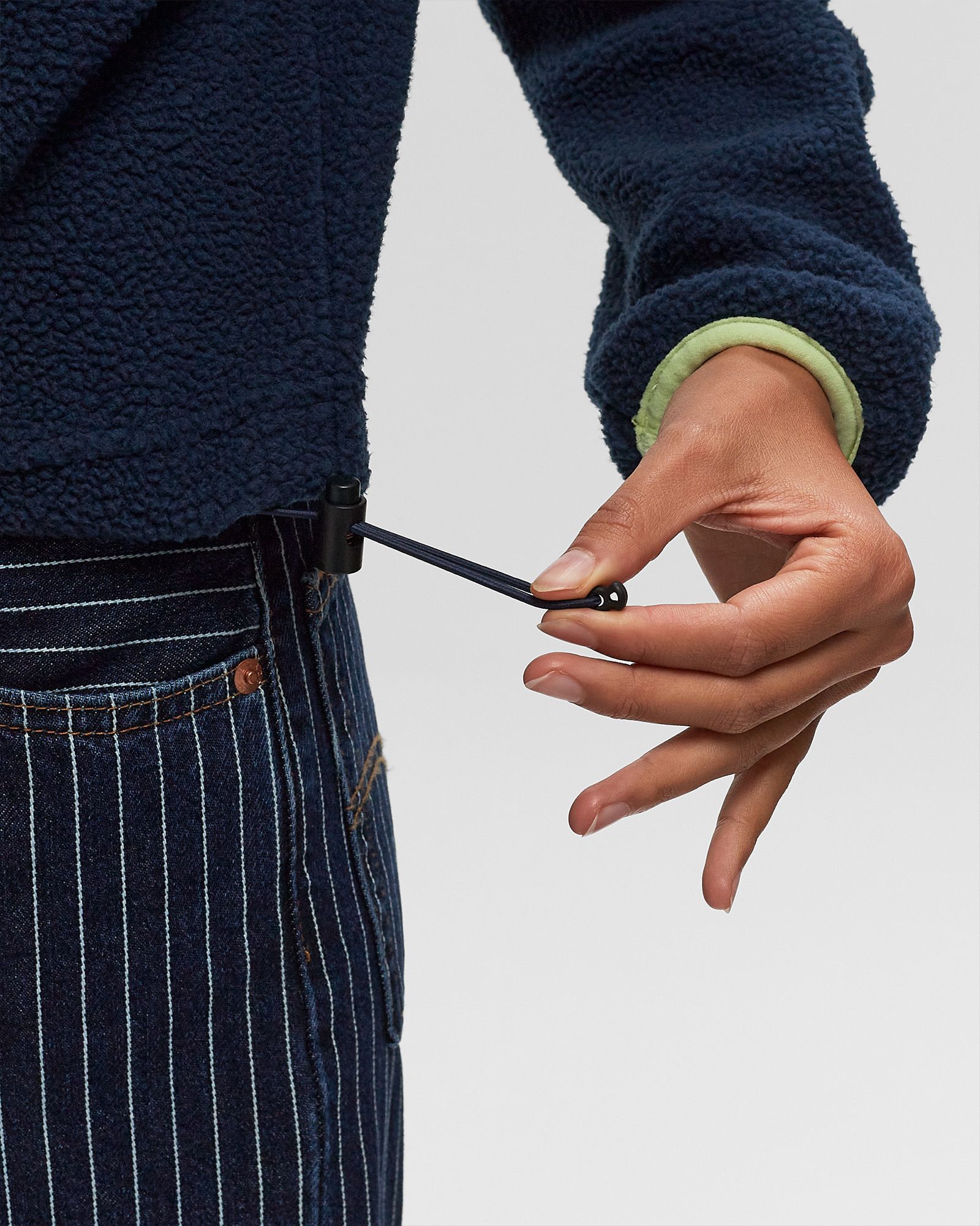 Helvetia II Cropped Half