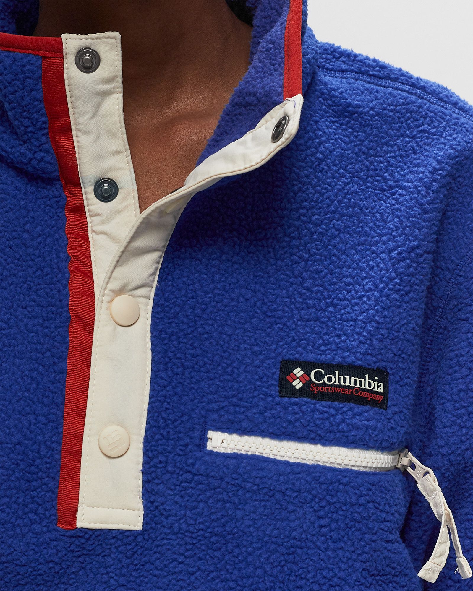 Helvetia II Cropped Half