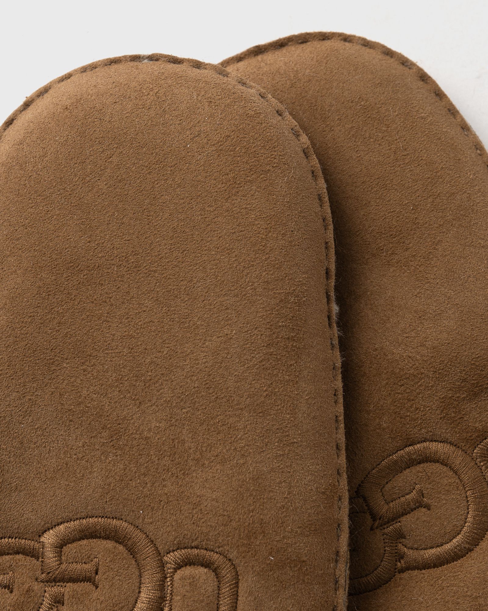 WMNS SHEEPSKIN EMBROIDER MITTEN