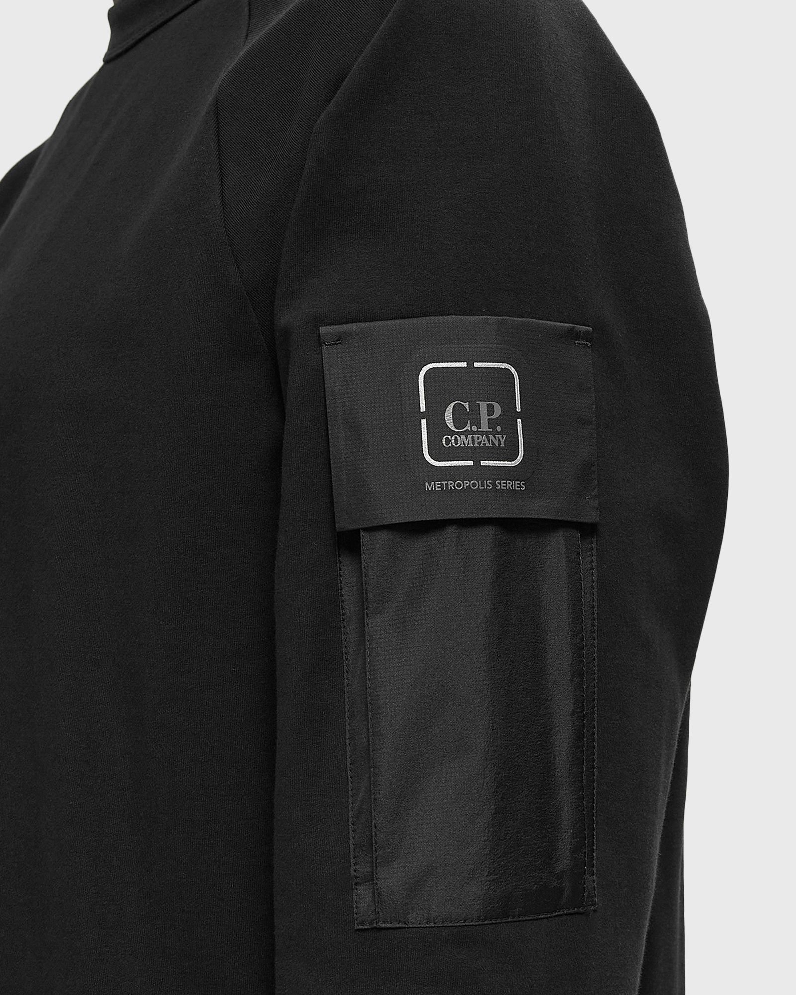 CREW NECK SWEATSHIRT