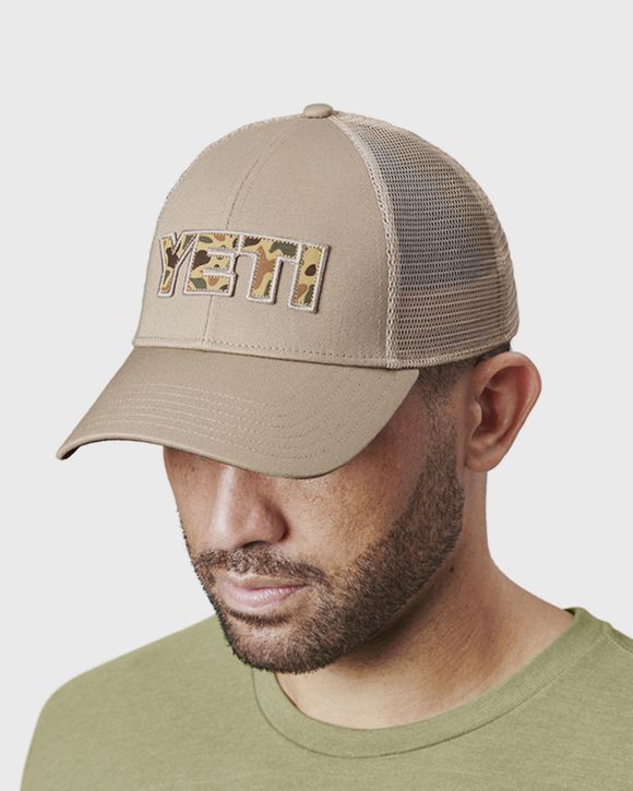 YETI Camo Logo Badge Low Pro Trucker Hat Beige - KHAKI