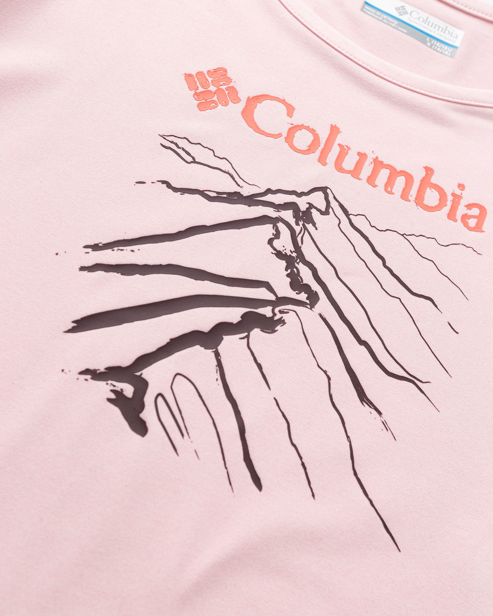 Tech Trail™ Short Sleeve Graphic Shirt