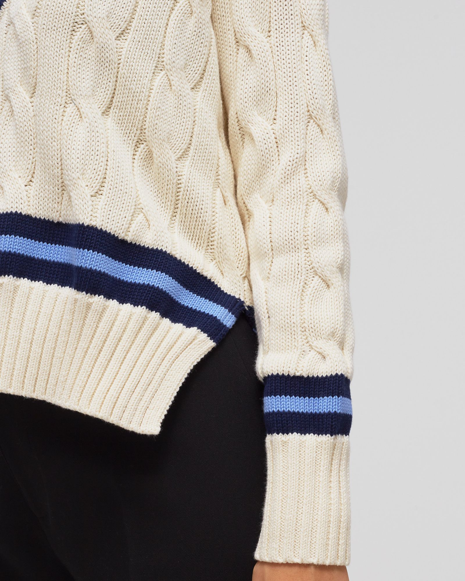 WMNS CRICKET PULLOVER LONG SLEEVE