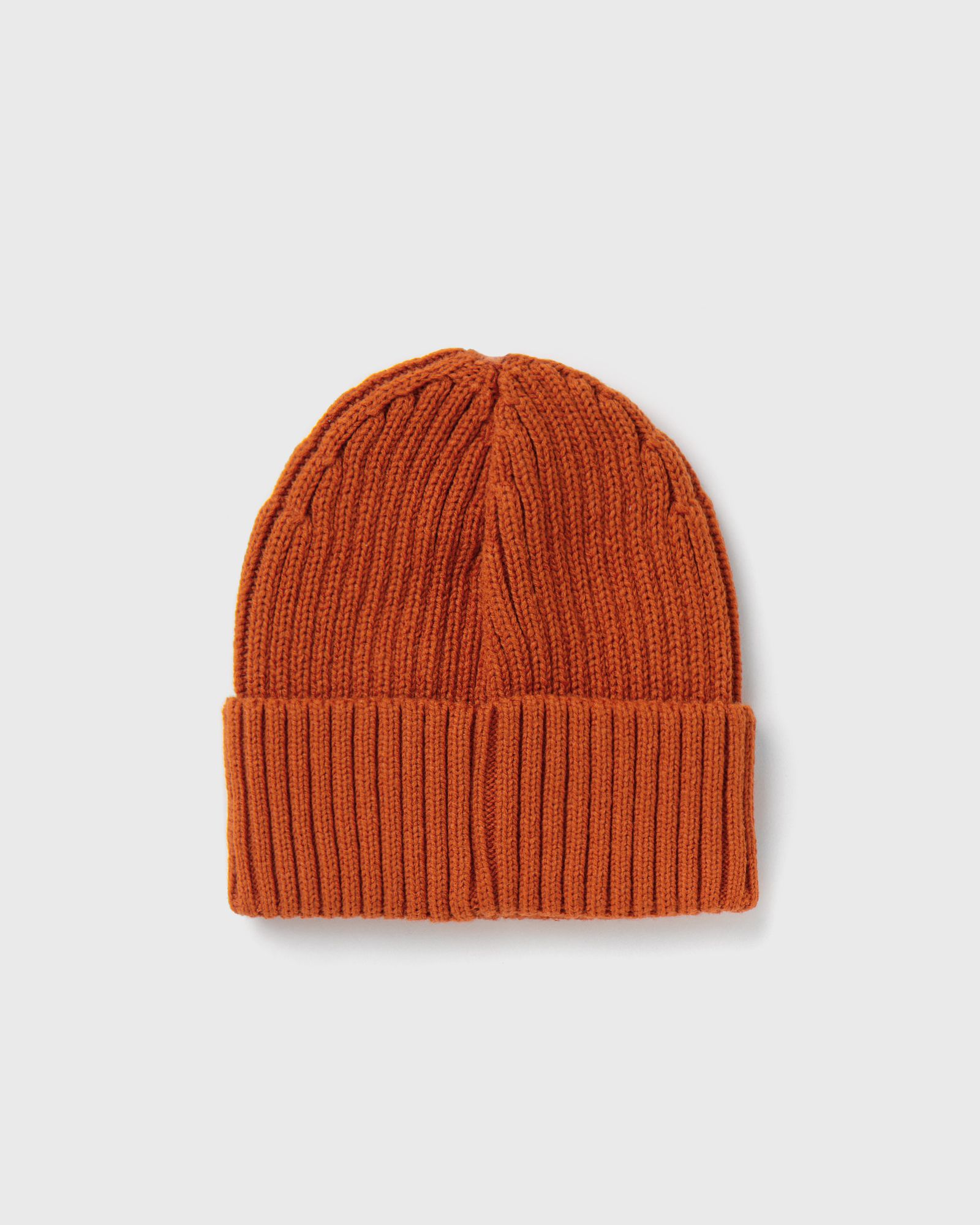 ESSENTIALS BEANIE