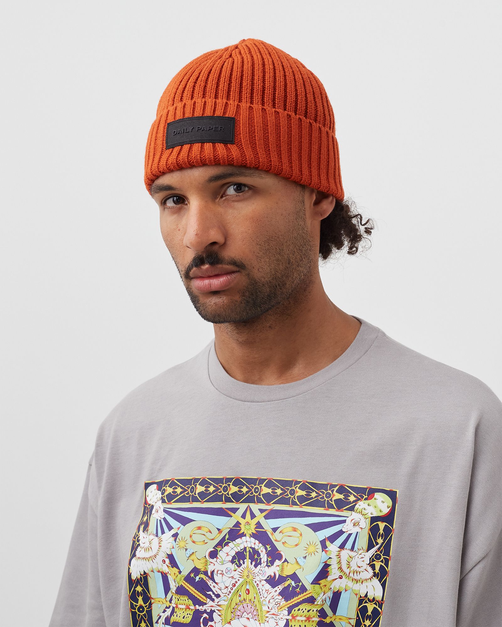 ESSENTIALS BEANIE
