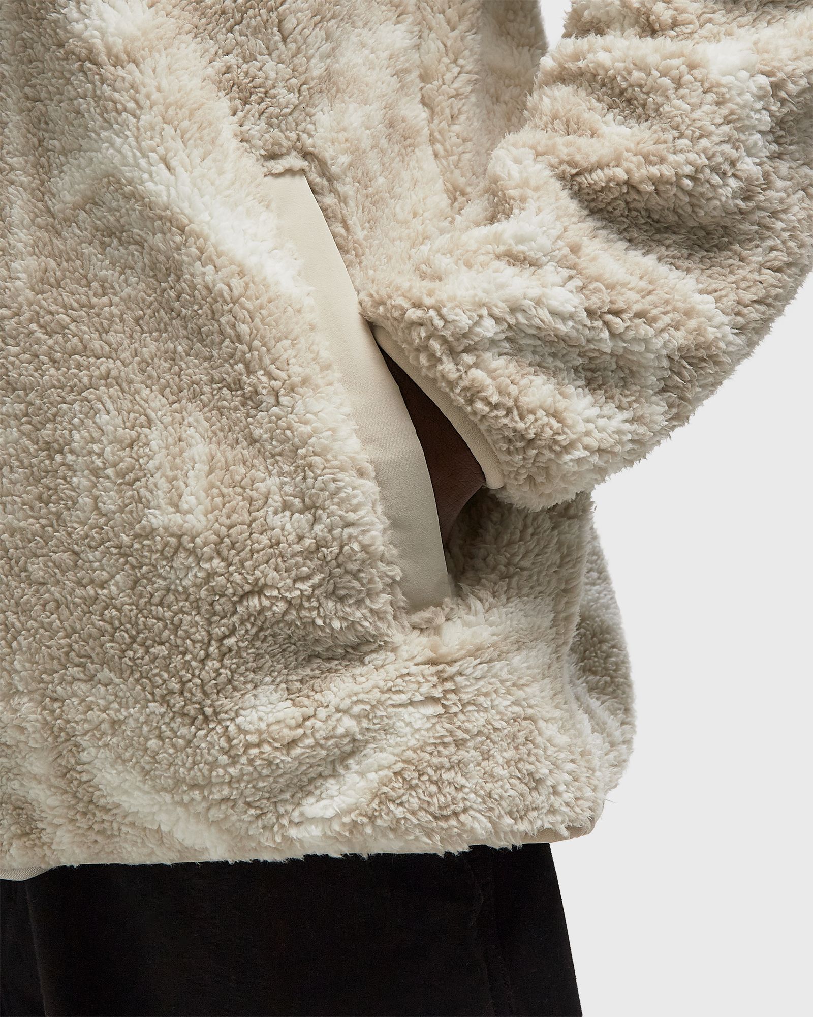 Rugged Ridge™ High Pile Half Zip