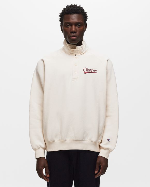 Champion half zip sweatshirt with sales embroidered chest logo