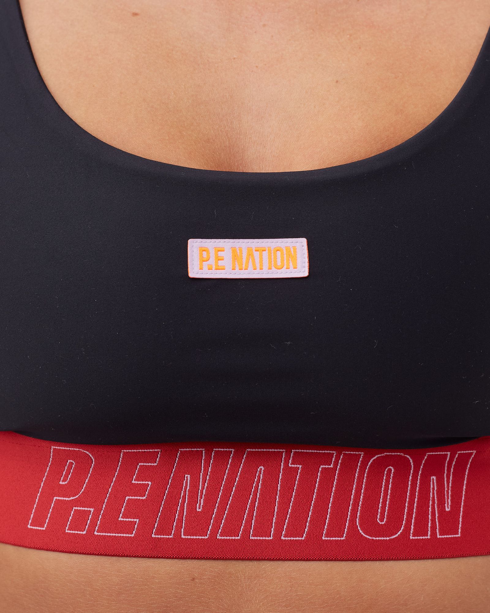 WMNS COURTSIDE SPORTS BRA